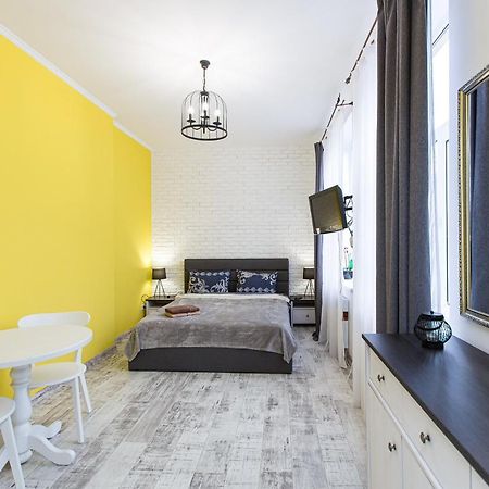 1 Квартира Возле Ж/Д Вокзала, 15 Минут От Центра Lviv Extérieur photo