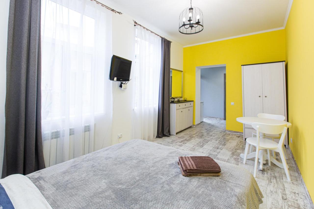1 Квартира Возле Ж/Д Вокзала, 15 Минут От Центра Lviv Extérieur photo